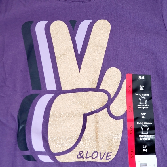 Girls 4 Piece Bundle - Christmas Themed - Picture 5 of 13